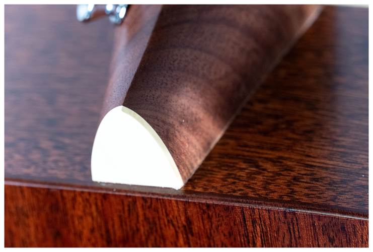Martin OM-10E Vintage Inspired Martin OM-10E Vintage Inspired