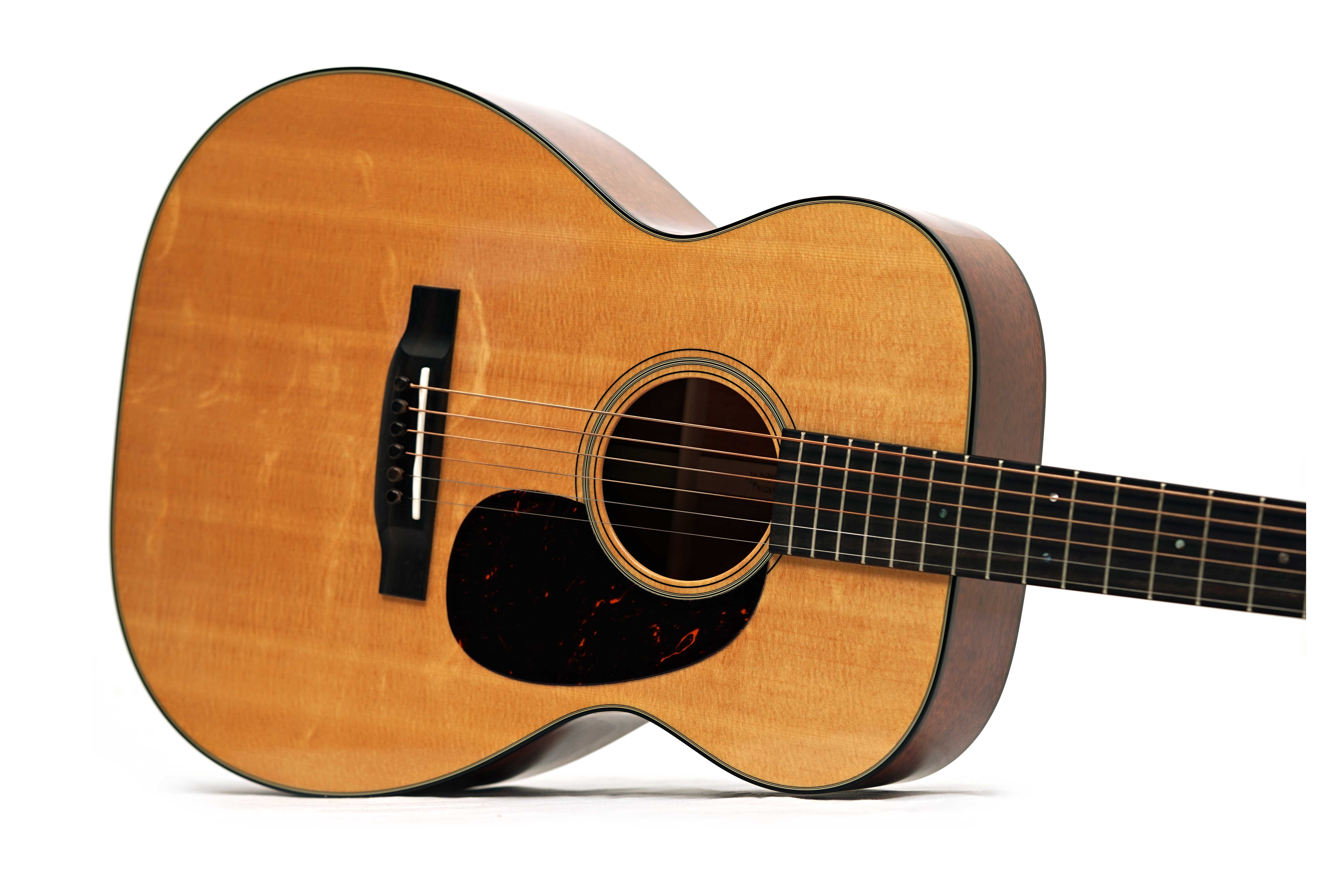 Martin Standard Series 00-18 (Ex-Demo) #2990776