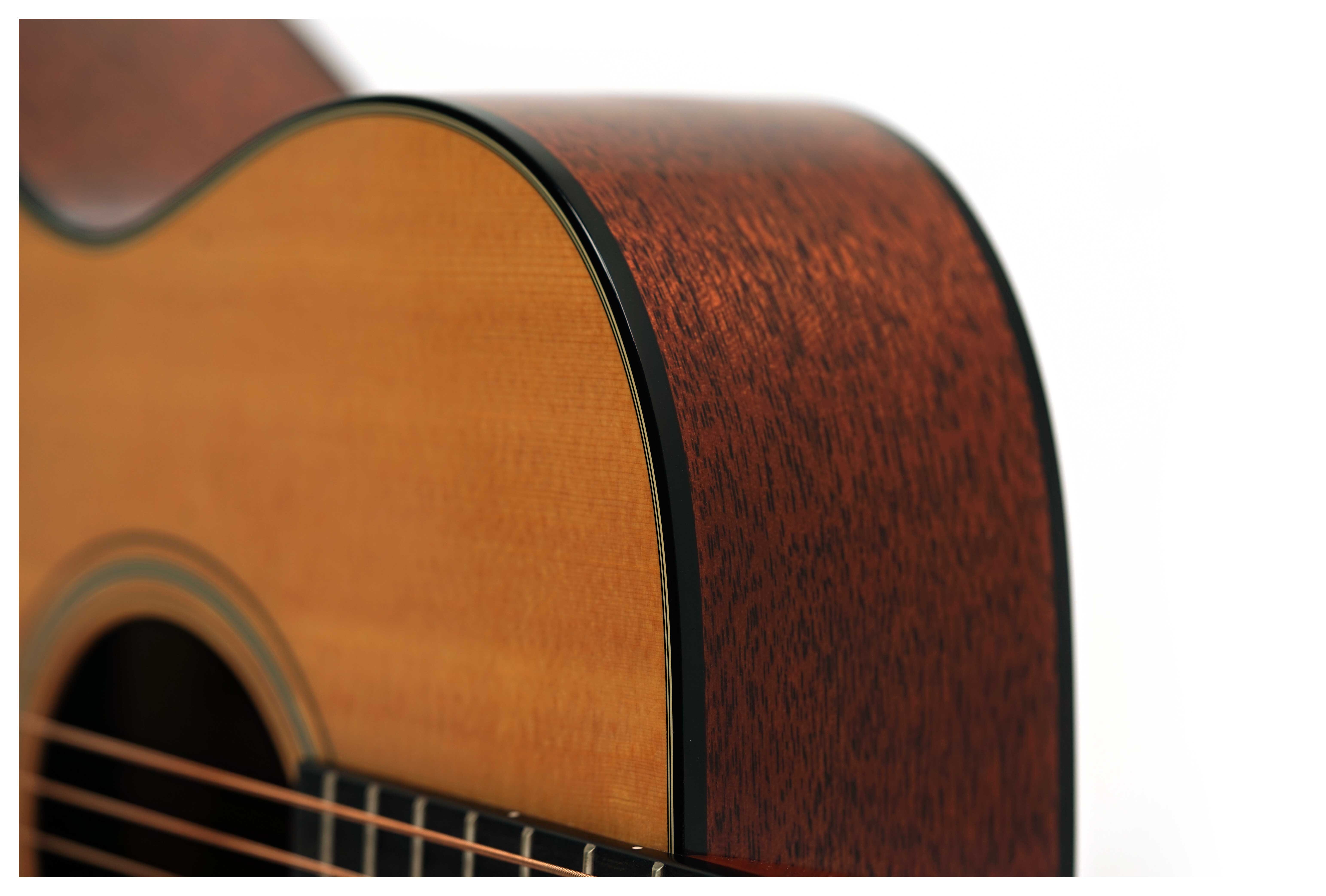 Martin Standard Series 00-18 (Ex-Demo) #2990776