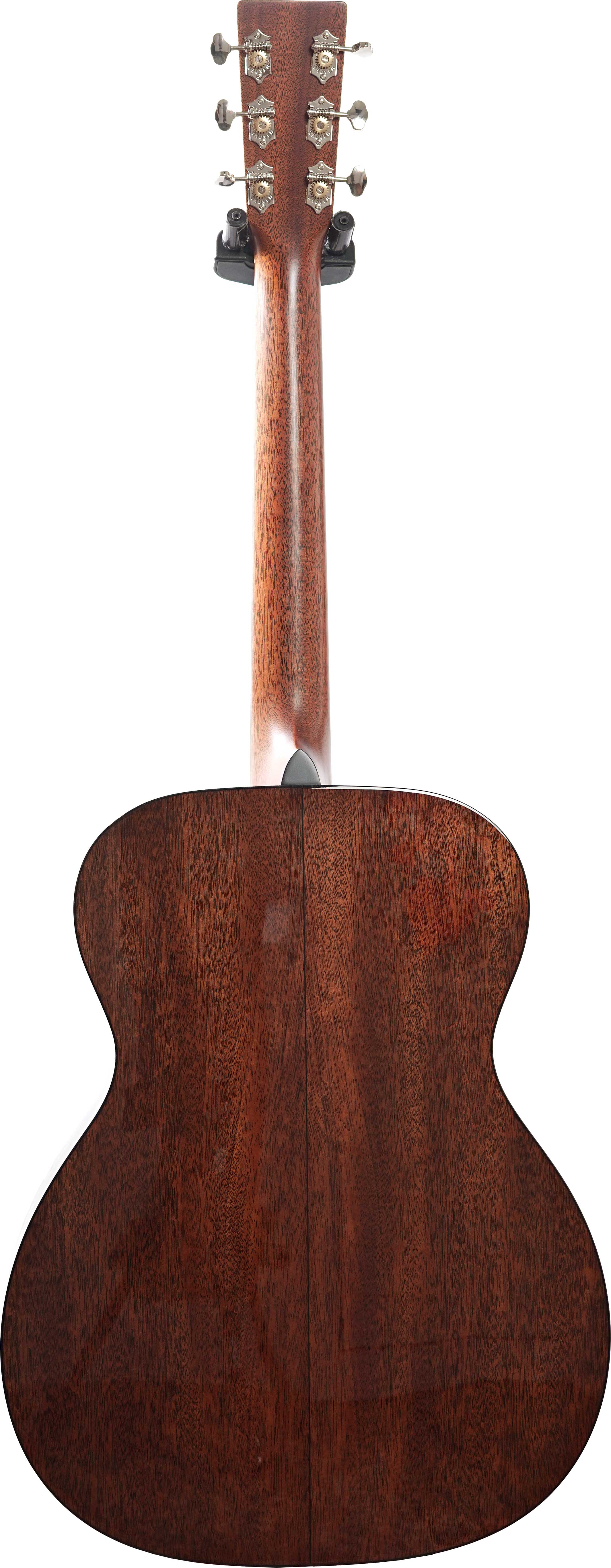 Martin Standard Series 000-18 #M3051260