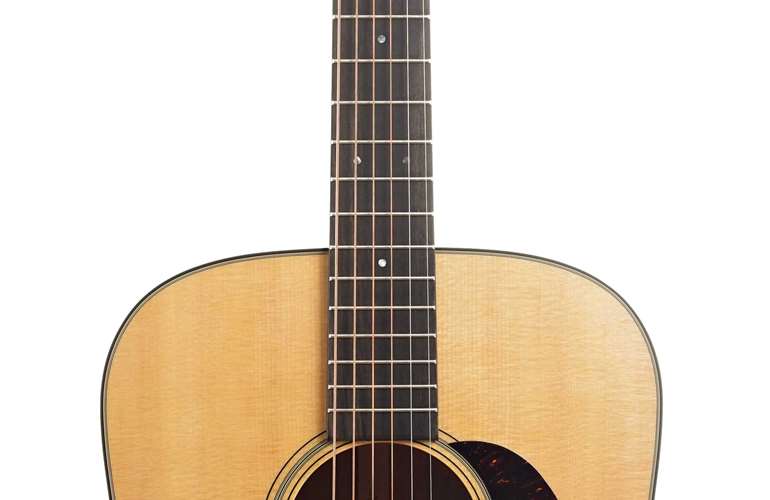 Martin Standard Series D-18 (2025) #M2957641 Martin Standard Series D-18 (2025) #M2957641