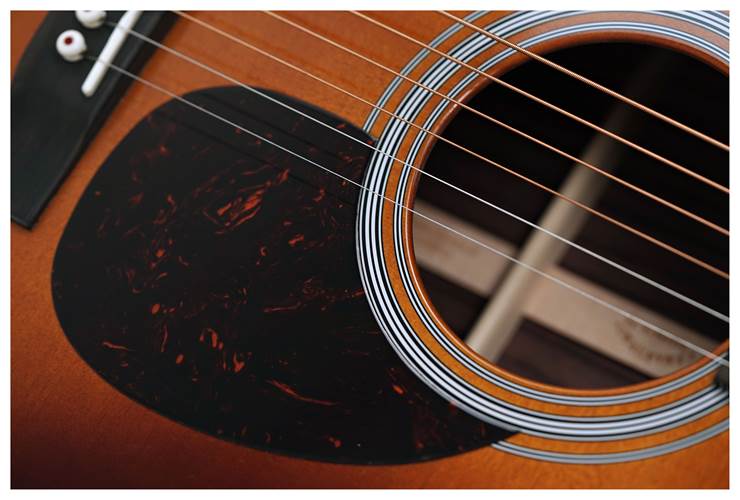 Martin Standard Series OM-28 1933 Ambertone (2025) Martin Standard Series OM-28 1933 Ambertone (2025)