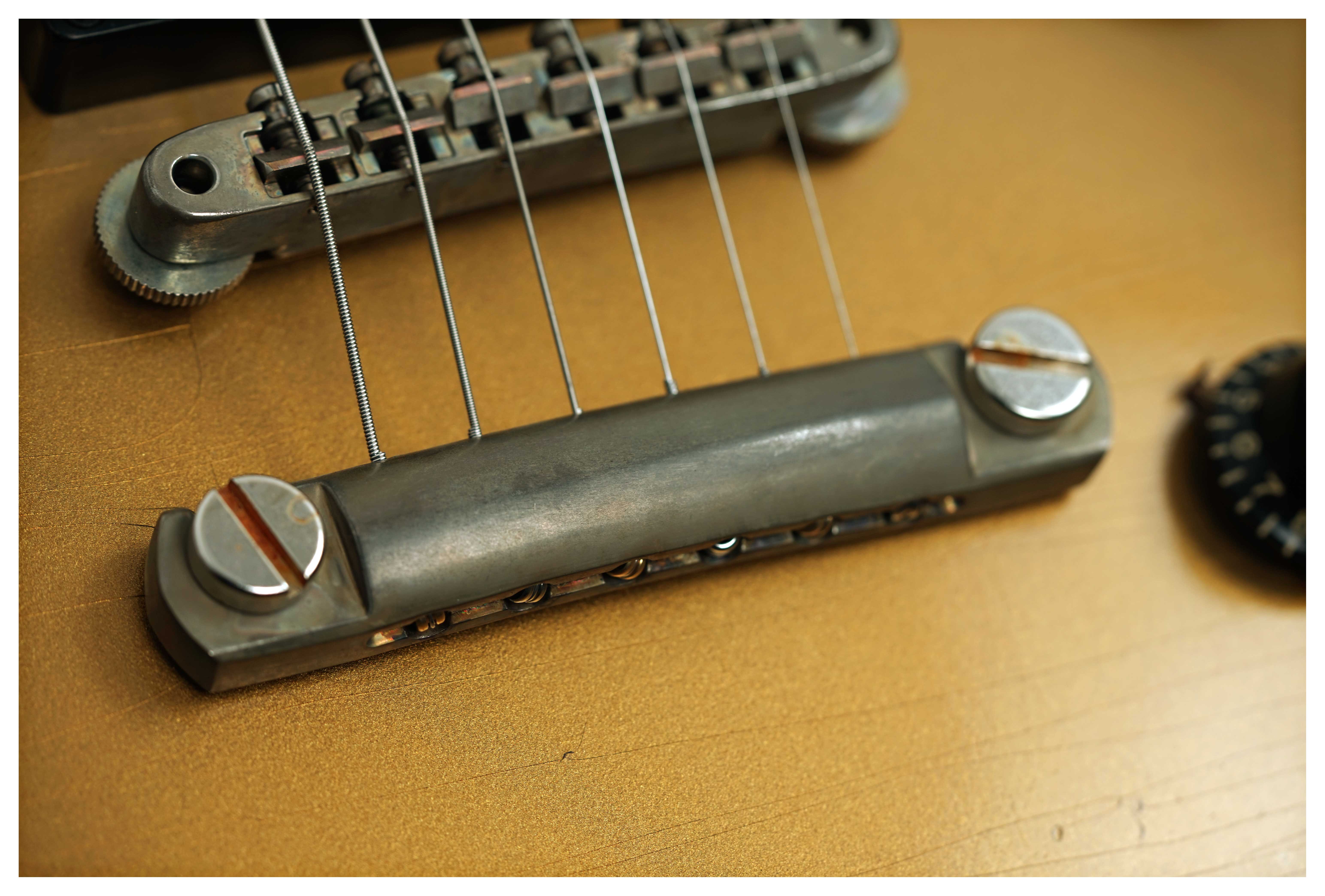 Gibson Custom Shop Dealer Select 1957 Gold Top Black Pickguard Murphy Lab Light Aged #751774