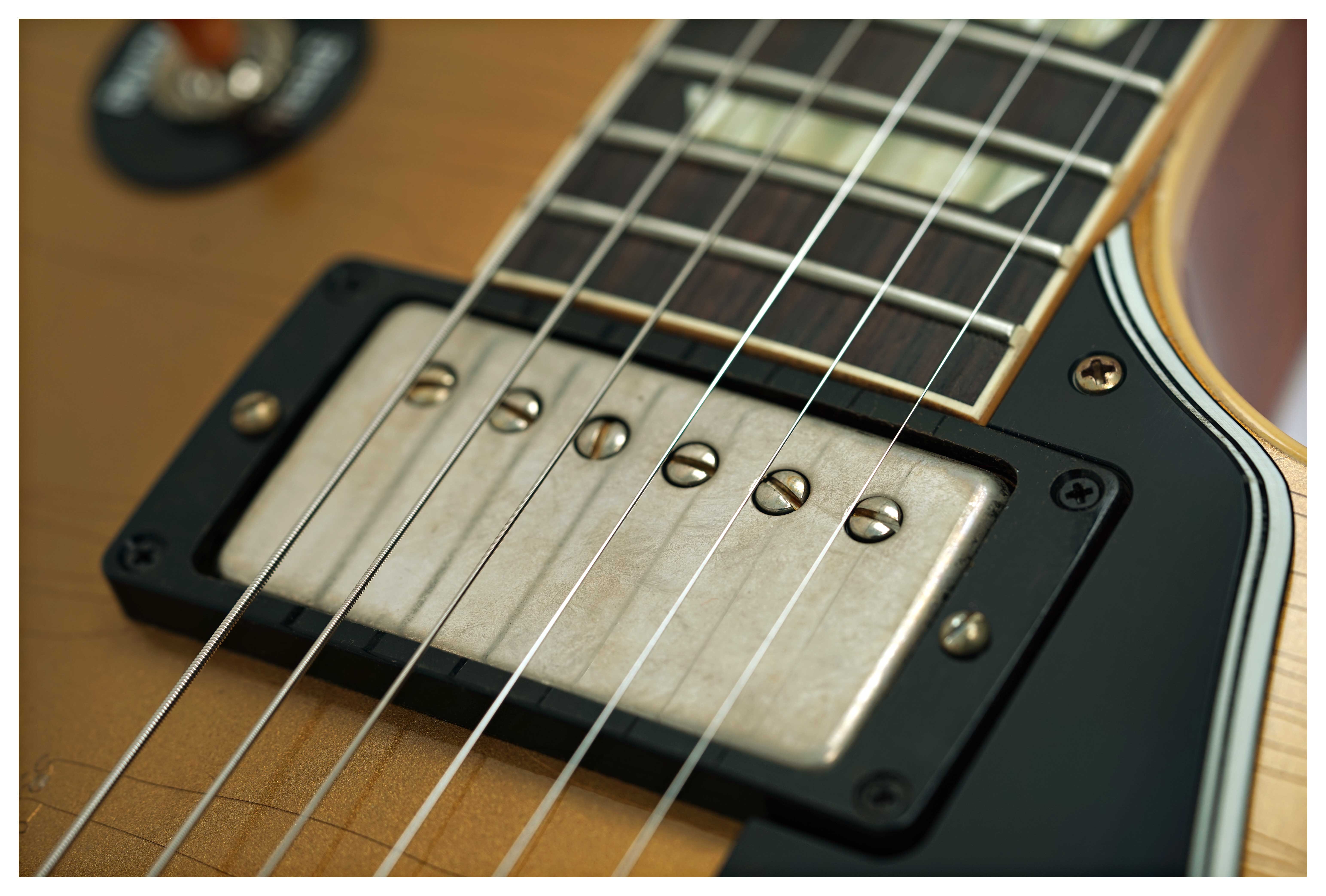 Gibson Custom Shop Dealer Select 1957 Gold Top Black Pickguard Murphy Lab Light Aged #751774