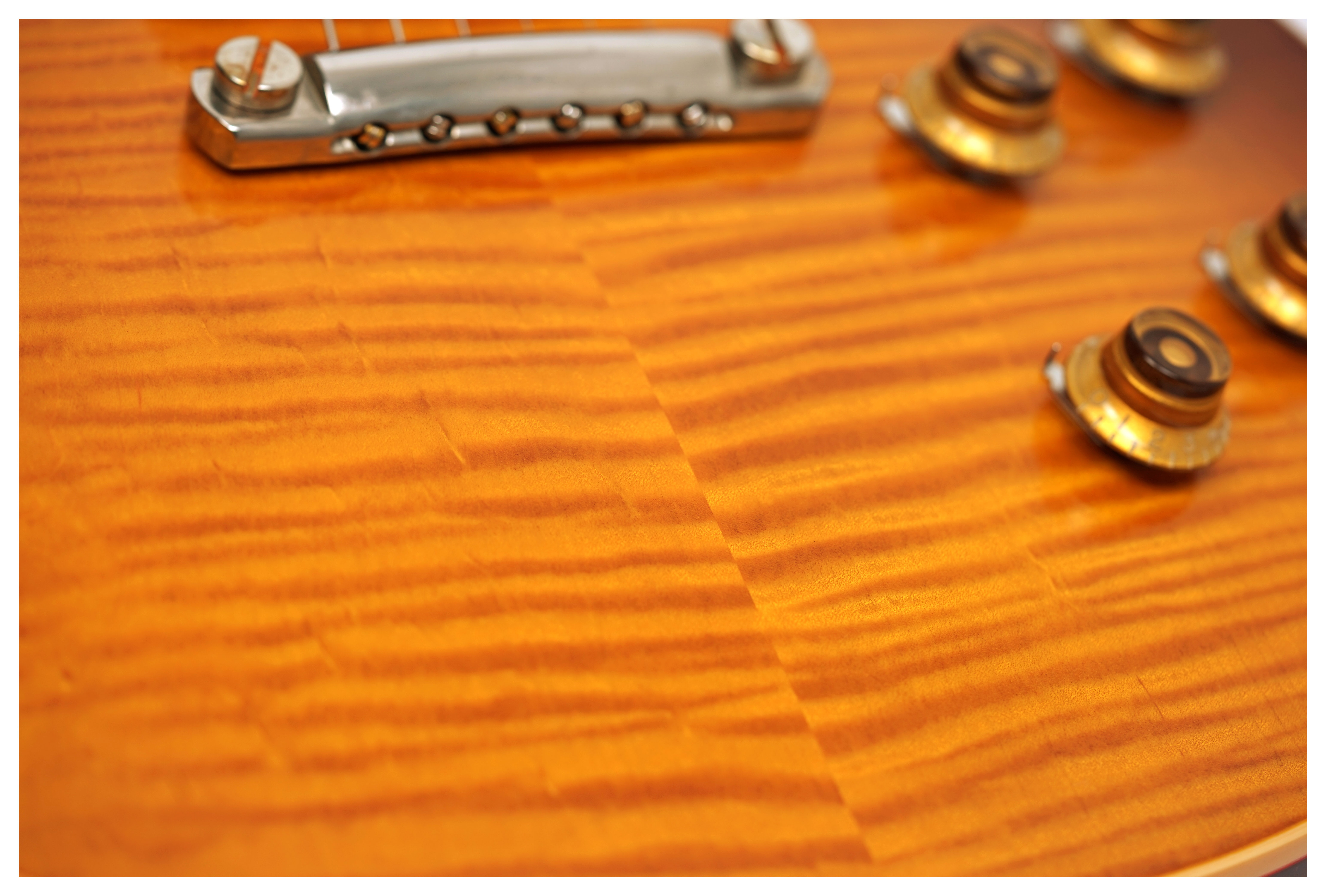 Gibson Custom Shop Dealer Select 1959 Les Paul VOS Standard Honey Lemon Fade #953234