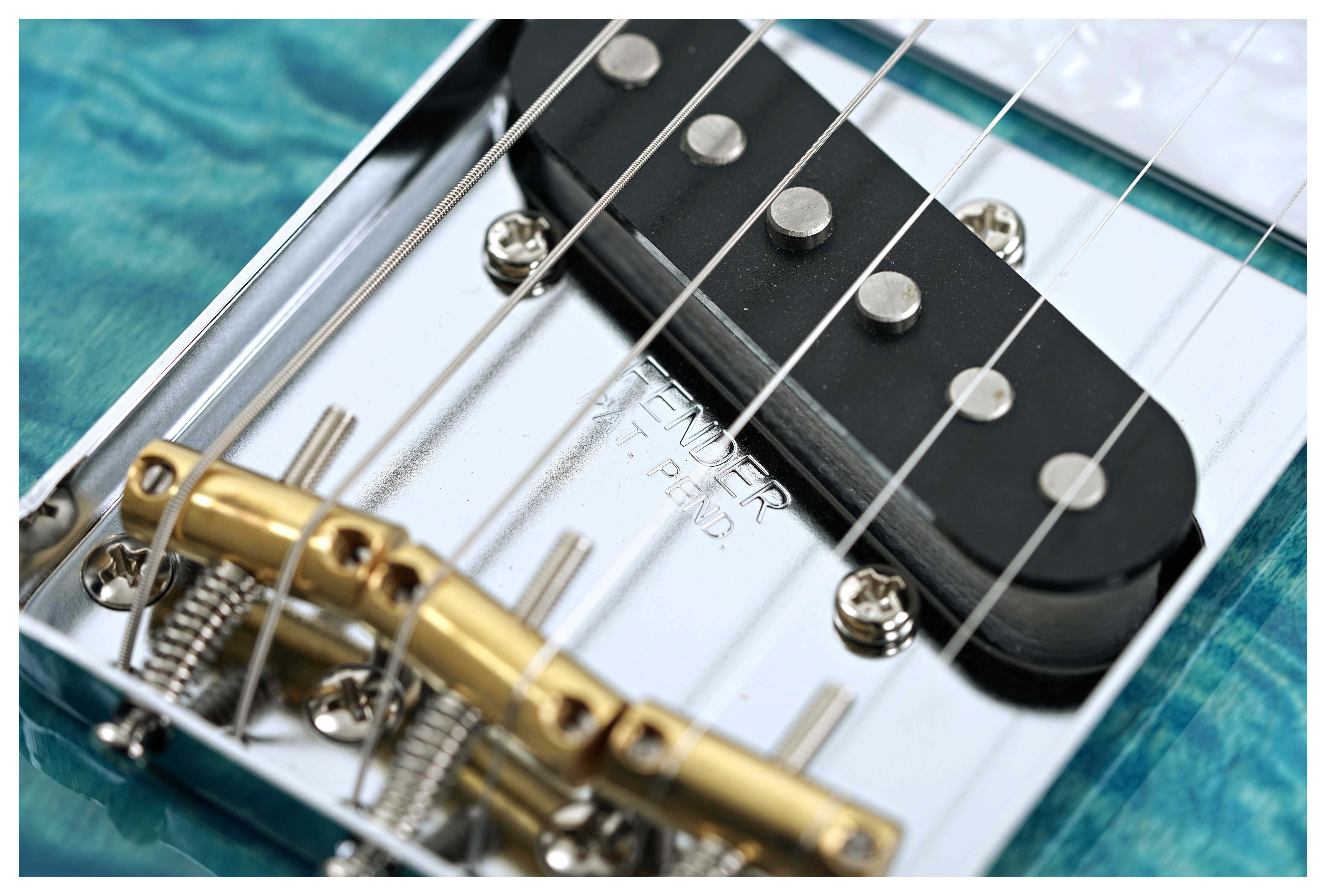 Fender FSR Hybrid II Telecaster Aqua Blue Roasted Maple Fingerboard