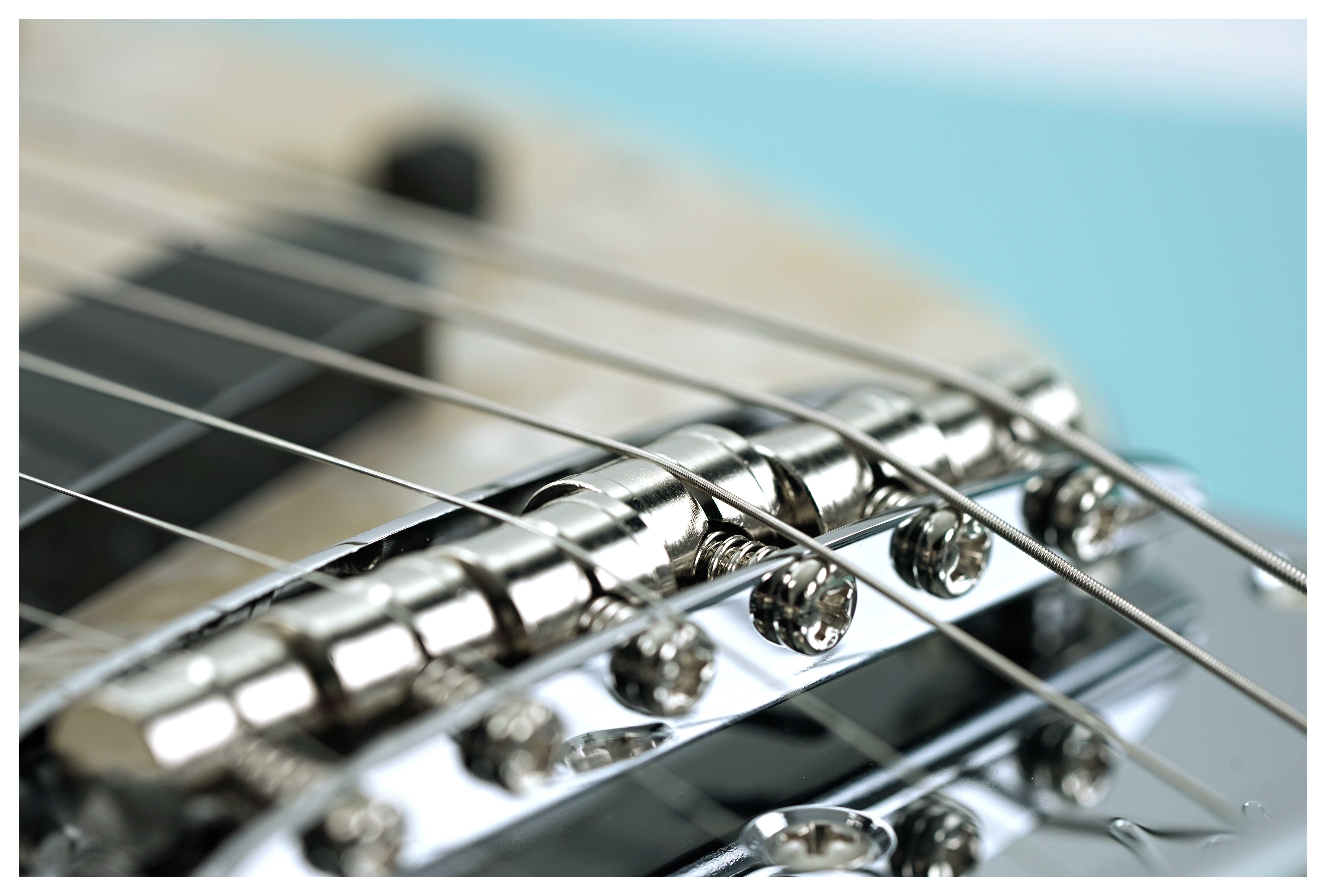 Fender FSR Traditional II 60s Mustang Left Handed Daphne Blue Rosewood Fingerboard