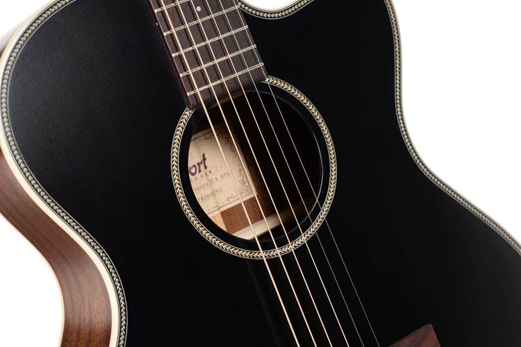Cort Essence OC4 Black Top Semi-Gloss Cort Essence OC4 Black Top Semi-Gloss