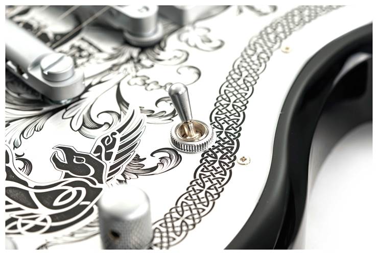 Wylde Audio Barbarian Ironworks Black Burst Wylde Audio Barbarian Ironworks Black Burst