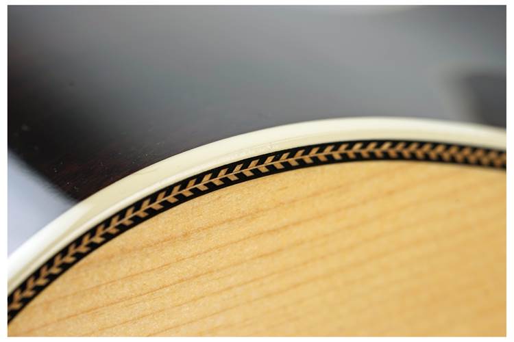 Martin North Street OM-28 Herringbone East Indian Rosewood Left Handed Martin North Street OM-28 Herringbone East Indian Rosewood Left Handed