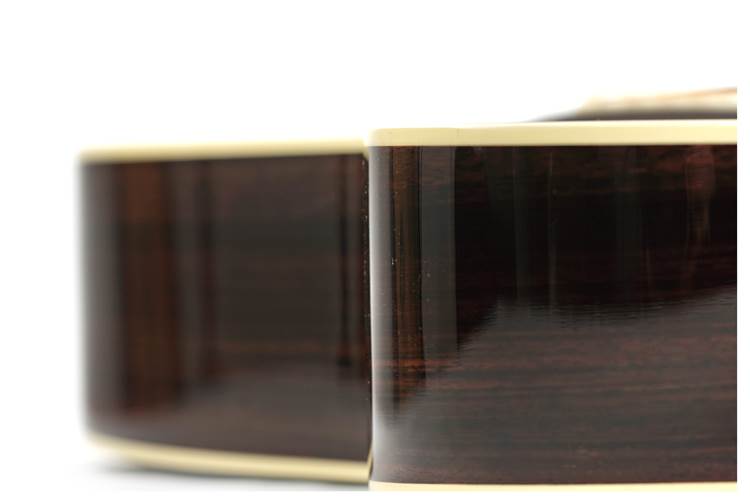 Martin North Street OM-28 Herringbone East Indian Rosewood Left Handed Martin North Street OM-28 Herringbone East Indian Rosewood Left Handed