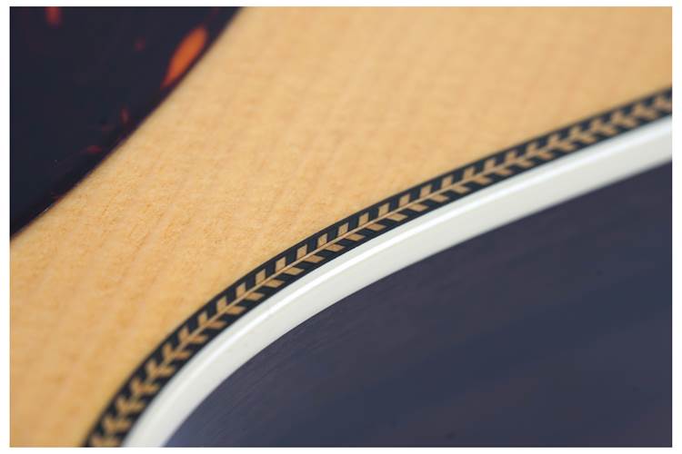 Martin North Street OM-28 Herringbone East Indian Rosewood Left Handed Martin North Street OM-28 Herringbone East Indian Rosewood Left Handed