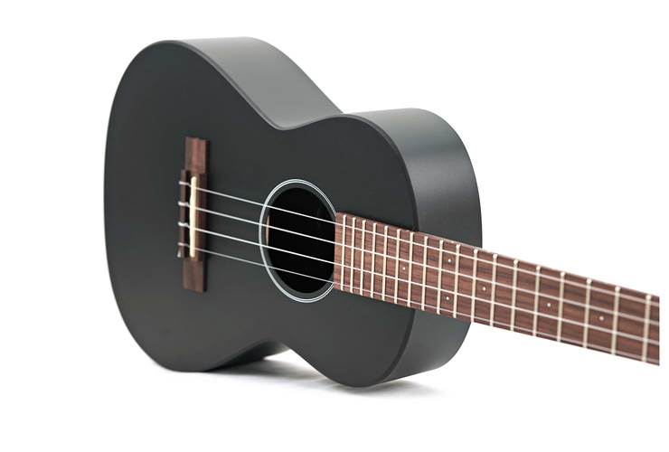 Martin 0X Tenor Uke Black Martin 0X Tenor Uke Black