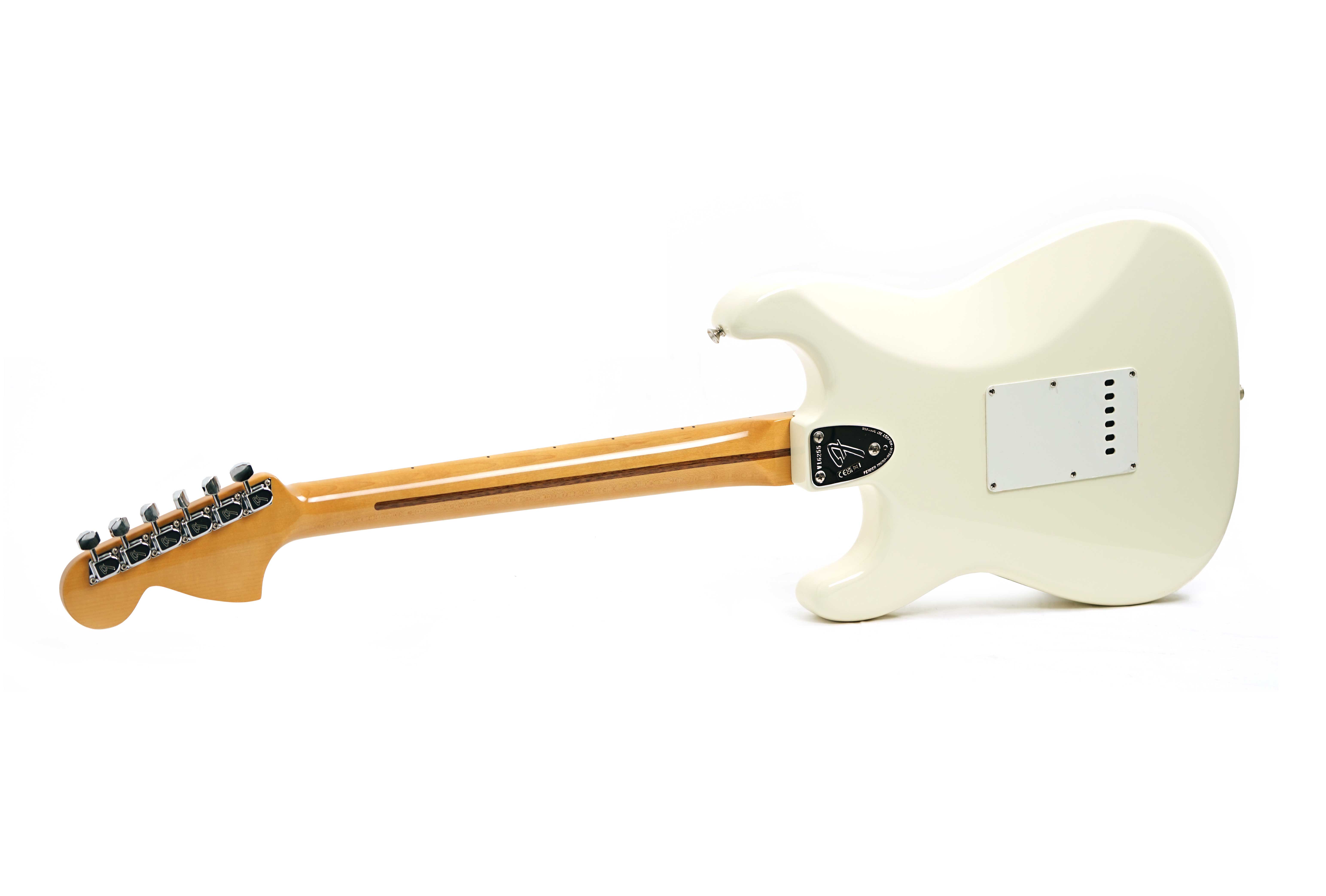 Fender guitarguitar Exclusive American Vintage II 73 Stratocaster Maple Fingerboard Olympic White #V16255