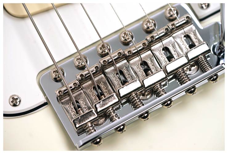 Fender guitarguitar Exclusive American Vintage II 73 Stratocaster Maple Fingerboard Olympic White Fender guitarguitar Exclusive American Vintage II 73 Stratocaster Maple Fingerboard Olympic White