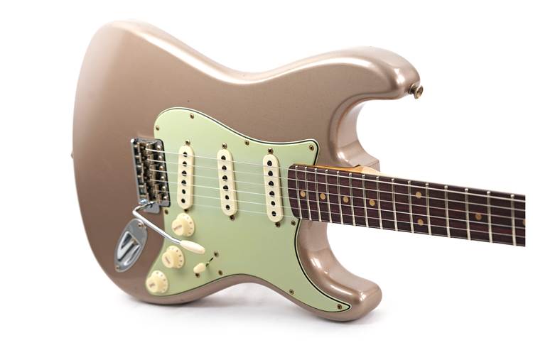 Fender Custom Shop 1959 Stratocaster Journeyman Relic Shoreline Gold Rosewood Fingerboard #CZ587032 Fender Custom Shop 1959 Stratocaster Journeyman Relic Shoreline Gold Rosewood Fingerboard #CZ587032