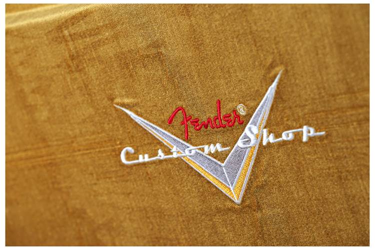 Fender Custom Shop 1959 Stratocaster Journeyman Relic Shoreline Gold Rosewood Fingerboard #CZ587032 Fender Custom Shop 1959 Stratocaster Journeyman Relic Shoreline Gold Rosewood Fingerboard #CZ587032