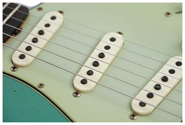 Fender Custom Shop 1959 Stratocaster Journeyman Relic Sherwood Green Metallic Rosewood Fingerboard #CZ586978 Fender Custom Shop 1959 Stratocaster Journeyman Relic Sherwood Green Metallic Rosewood Fingerboard #CZ586978