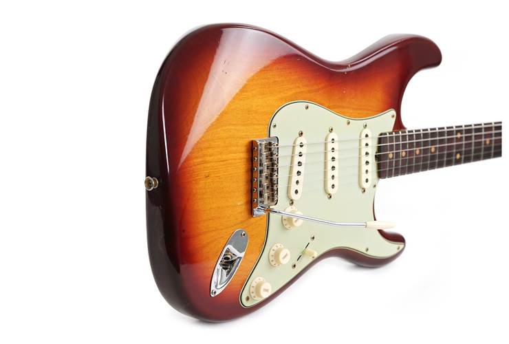 Fender Custom Shop 1959 Stratocaster Journeyman Relic Tobacco Burst Rosewood Fingerboard #CZ587036 Fender Custom Shop 1959 Stratocaster Journeyman Relic Tobacco Burst Rosewood Fingerboard #CZ587036