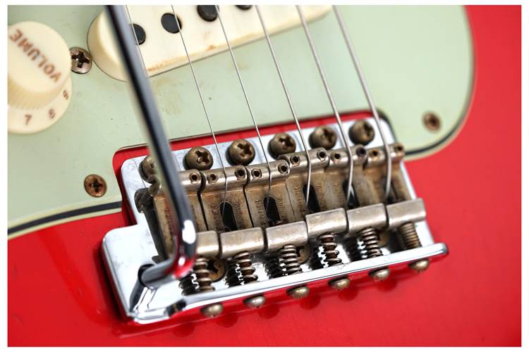 Fender Custom Shop 1959 Stratocaster Journeyman Relic Melon Candy Left Handed #CZ587464 Fender Custom Shop 1959 Stratocaster Journeyman Relic Melon Candy Left Handed #CZ587464