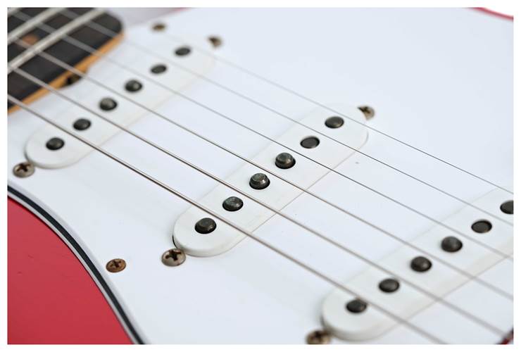 Fender Custom Shop Mid '60s Stratocaster Relic Hot Rod Red #R1436196000001 Fender Custom Shop Mid '60s Stratocaster Relic Hot Rod Red #R1436196000001