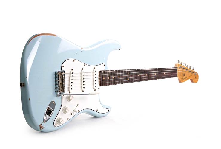Fender Custom Shop Mid 60's Collection Stratocaster Relic Faded Sonic Blue #R144973 Fender Custom Shop Mid 60's Collection Stratocaster Relic Faded Sonic Blue #R144973