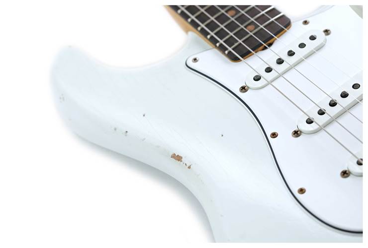 Fender Custom Shop Mid 60's Stratocaster Relic Faded Olympic White #R143641 Fender Custom Shop Mid 60's Stratocaster Relic Faded Olympic White #R143641