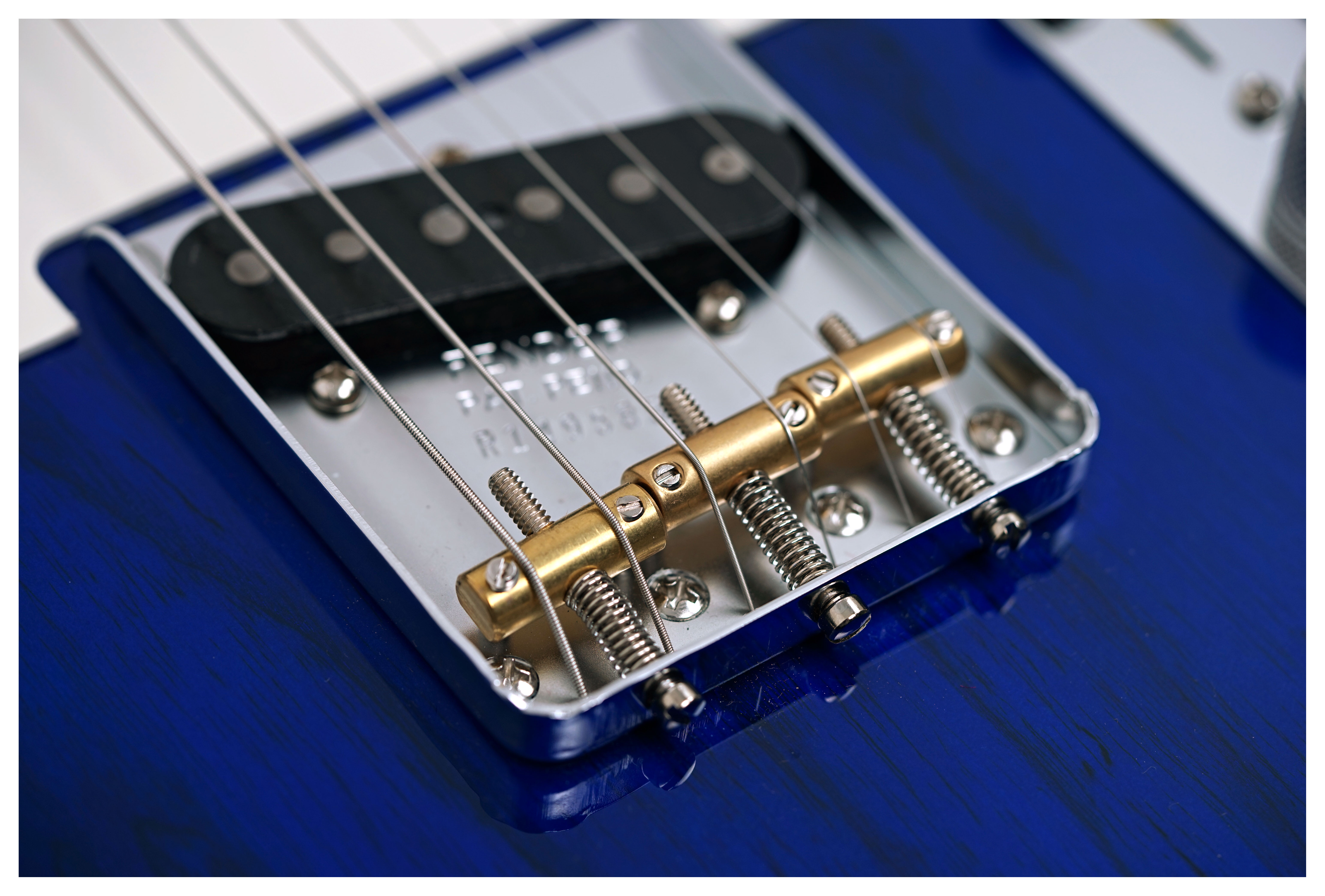 Fender Custom Shop 1952 Telecaster NOS Cobalt Blue Metallic #R149585