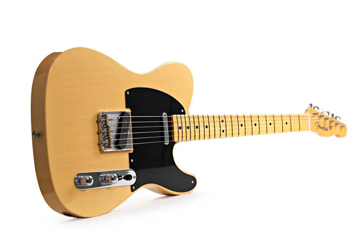 Fender Custom Shop 1951 Nocaster DLX Closet Classic Aged Nocaster Blonde #R14312 Fender Custom Shop 1951 Nocaster DLX Closet Classic Aged Nocaster Blonde #R14312