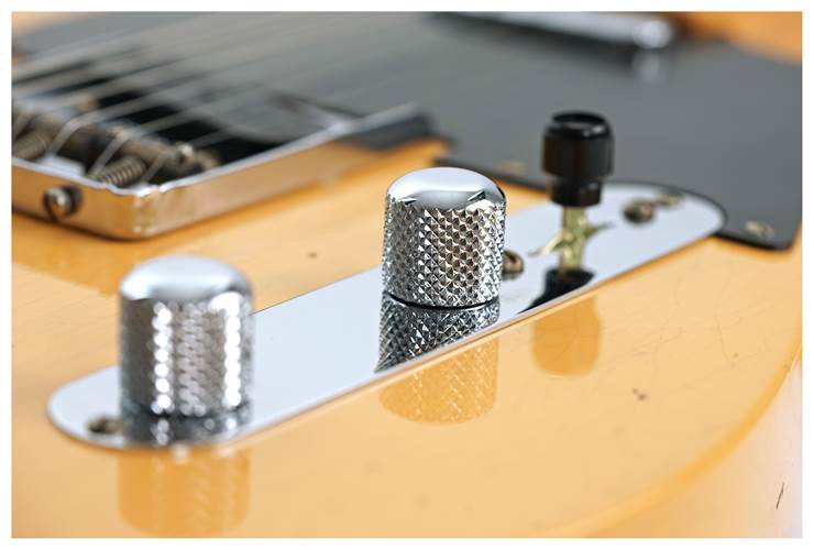 Fender Custom Shop 1951 Nocaster Journeyman Relic Nocaster Blonde #R142728 Fender Custom Shop 1951 Nocaster Journeyman Relic Nocaster Blonde #R142728