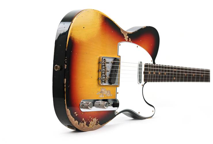 Fender Custom Shop 1961 Telecaster Heavy Relic Faded Aged Bleached 3 Colour Sunburst #CZ587372 Fender Custom Shop 1961 Telecaster Heavy Relic Faded Aged Bleached 3 Colour Sunburst #CZ587372