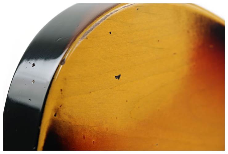Fender Custom Shop 1961 Telecaster Heavy Relic Faded Aged Bleached 3 Colour Sunburst #CZ587372 Fender Custom Shop 1961 Telecaster Heavy Relic Faded Aged Bleached 3 Colour Sunburst #CZ587372