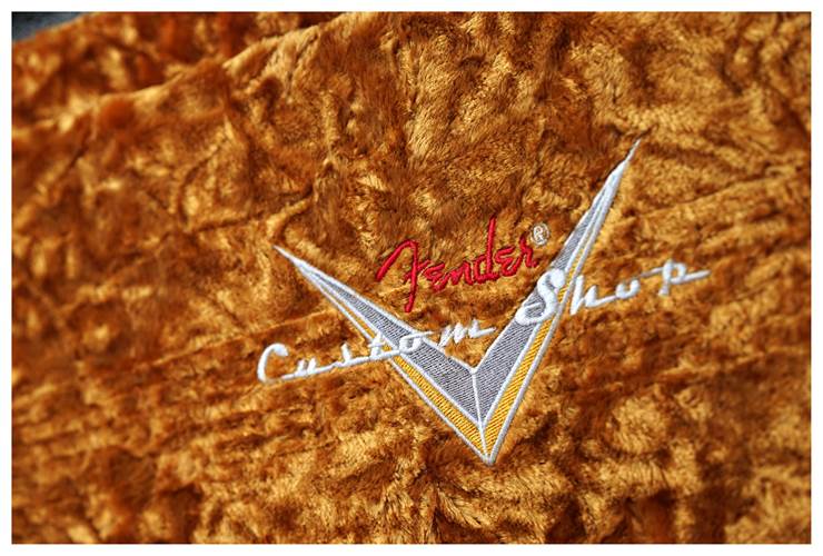 Fender Custom Shop 1961 Telecaster Heavy Relic Faded Aged Bleached 3 Colour Sunburst #CZ587372 Fender Custom Shop 1961 Telecaster Heavy Relic Faded Aged Bleached 3 Colour Sunburst #CZ587372