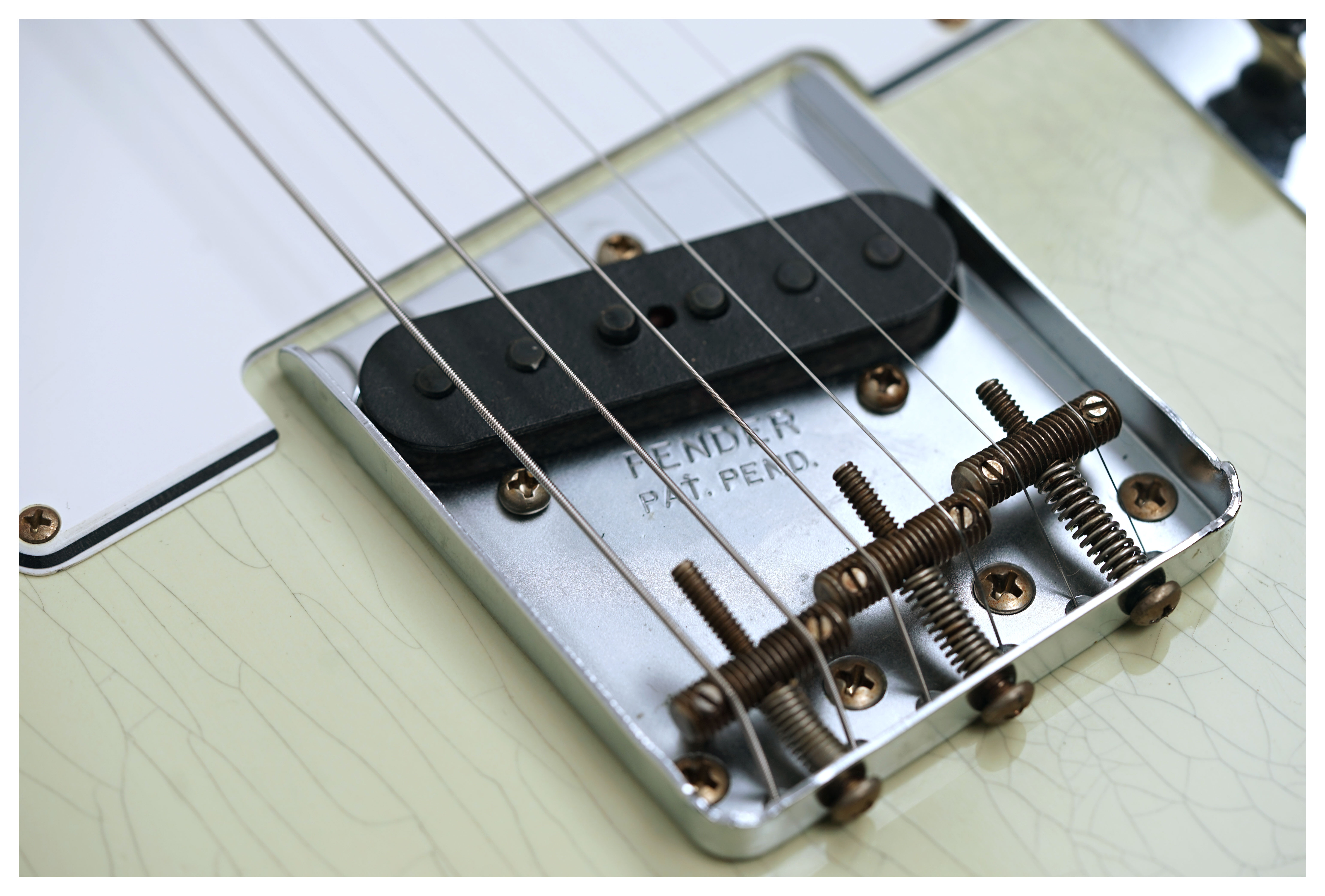 Fender Custom Shop 1961 Telecaster Heavy Relic Faded Aged Tomatillo Green #CZ587820