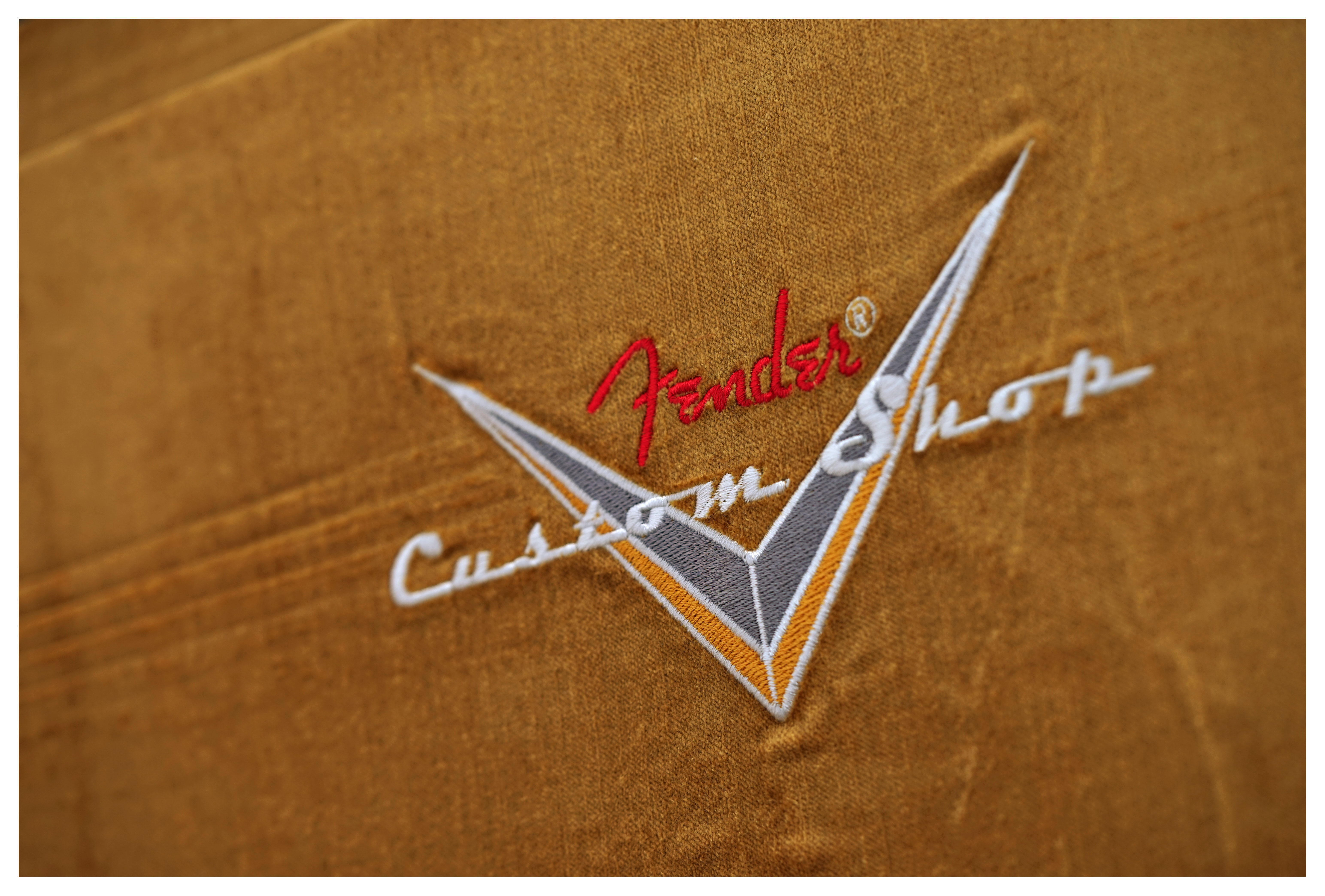 Fender Custom Shop 1961 Telecaster Heavy Relic Faded Aged Tomatillo Green #CZ587820