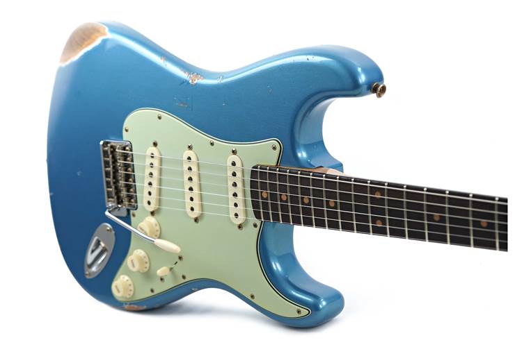 Fender Custom Shop 1962 Stratocaster Relic Aged Lake Placid Blue #CZ587046 Fender Custom Shop 1962 Stratocaster Relic Aged Lake Placid Blue #CZ587046