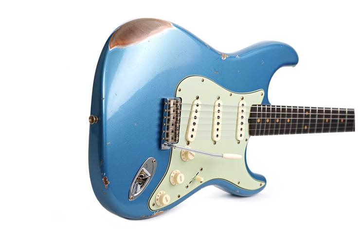 Fender Custom Shop 1962 Stratocaster Relic Aged Lake Placid Blue #CZ587046 Fender Custom Shop 1962 Stratocaster Relic Aged Lake Placid Blue #CZ587046