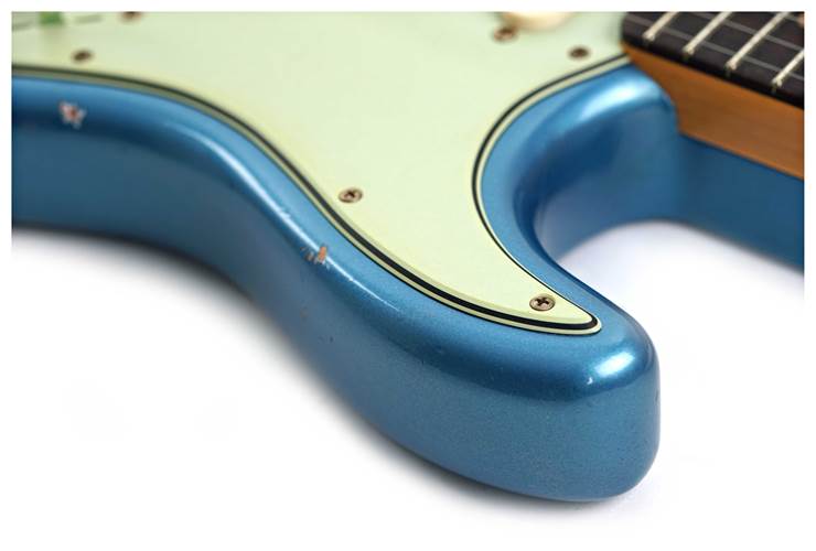 Fender Custom Shop 1962 Stratocaster Relic Aged Lake Placid Blue #CZ587046 Fender Custom Shop 1962 Stratocaster Relic Aged Lake Placid Blue #CZ587046