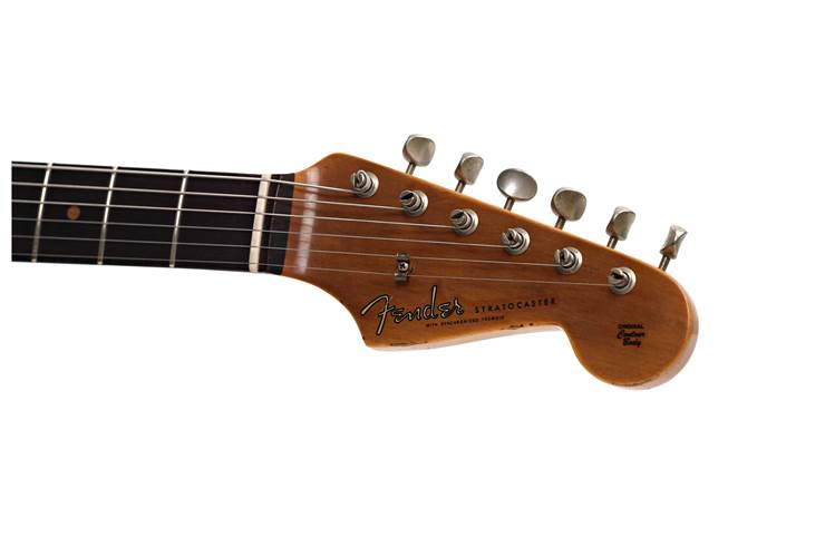 Fender Custom Shop 1962 Stratocaster Relic Aged Olympic White #CZ586958 Fender Custom Shop 1962 Stratocaster Relic Aged Olympic White #CZ586958