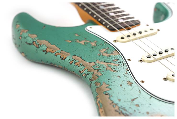Fender Custom Shop 1965 Stratocaster Super Heavy Relic Super Faded Aged Sherwood Green Metallic over 3-Color Sunburst #CZ586962 Fender Custom Shop 1965 Stratocaster Super Heavy Relic Super Faded Aged Sherwood Green Metallic over 3-Color Sunburst #CZ586962