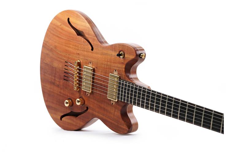 Lowden GL-J Tasmanian Blackwood Lowden GL-J Tasmanian Blackwood