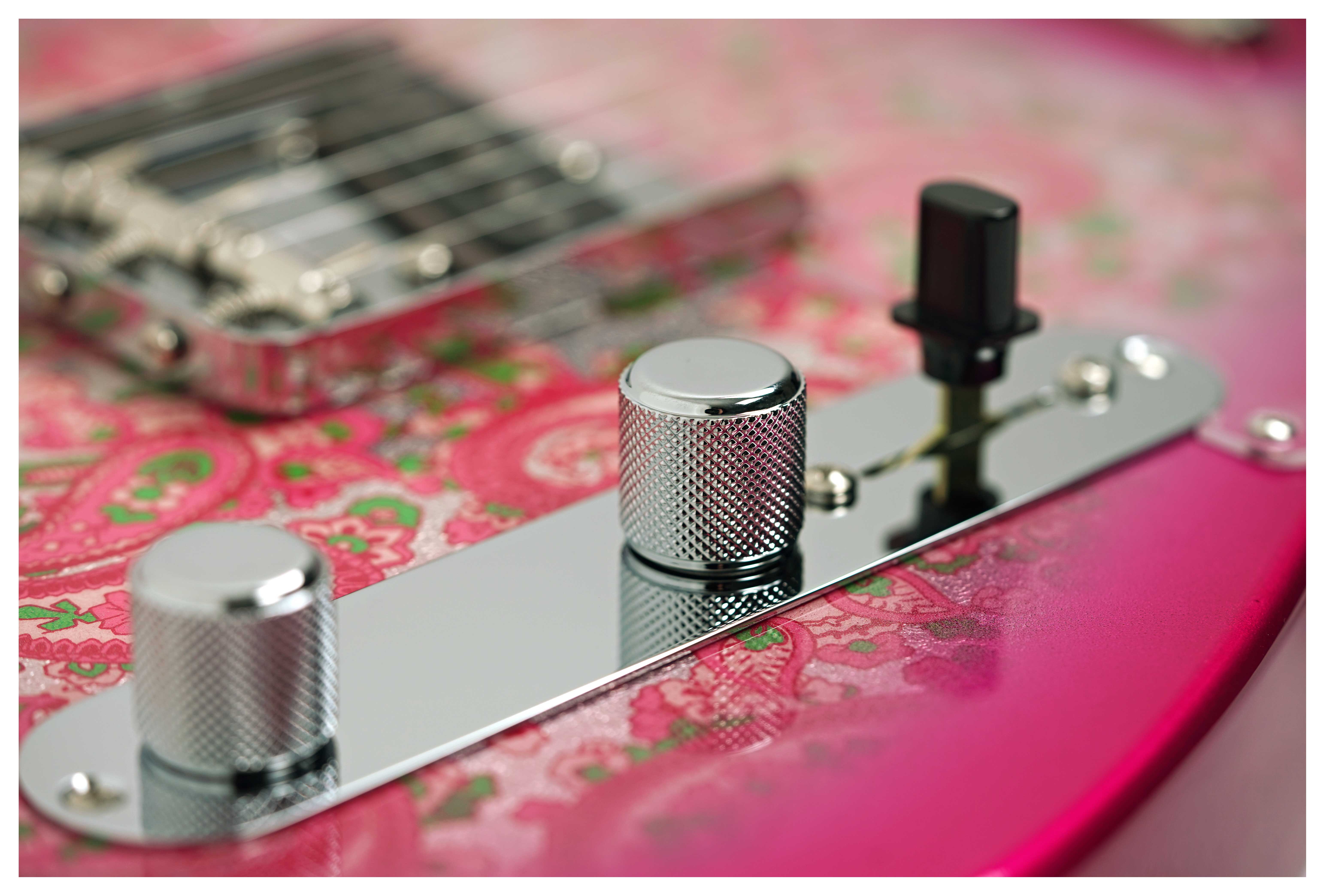 Fender guitarguitar Exclusive Made in Japan Limited Telecaster Pink Paisley Maple Fingerboard