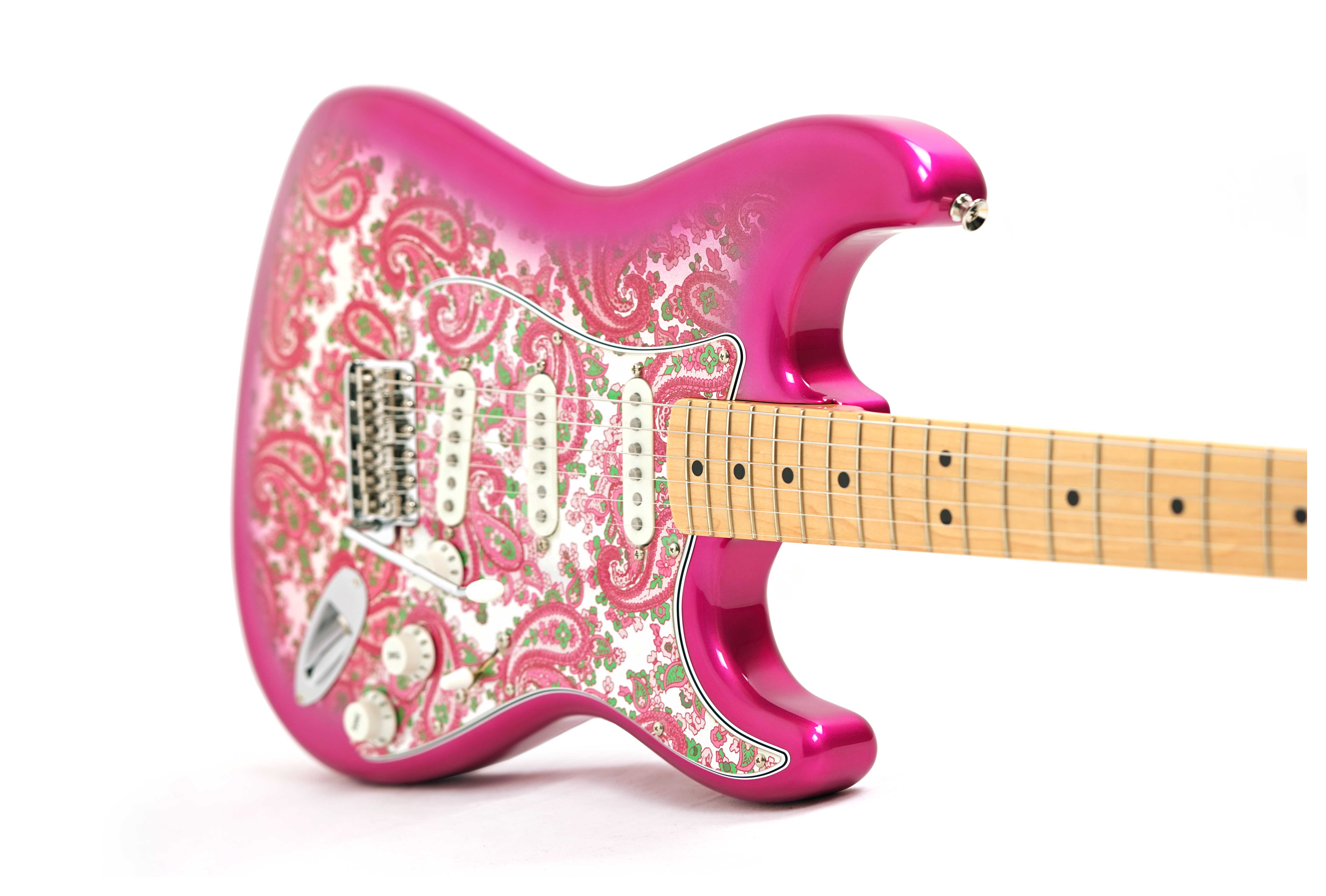 Fender guitarguitar Exclusive Made in Japan Limited Stratocaster Pink Paisley Maple Fingerboard