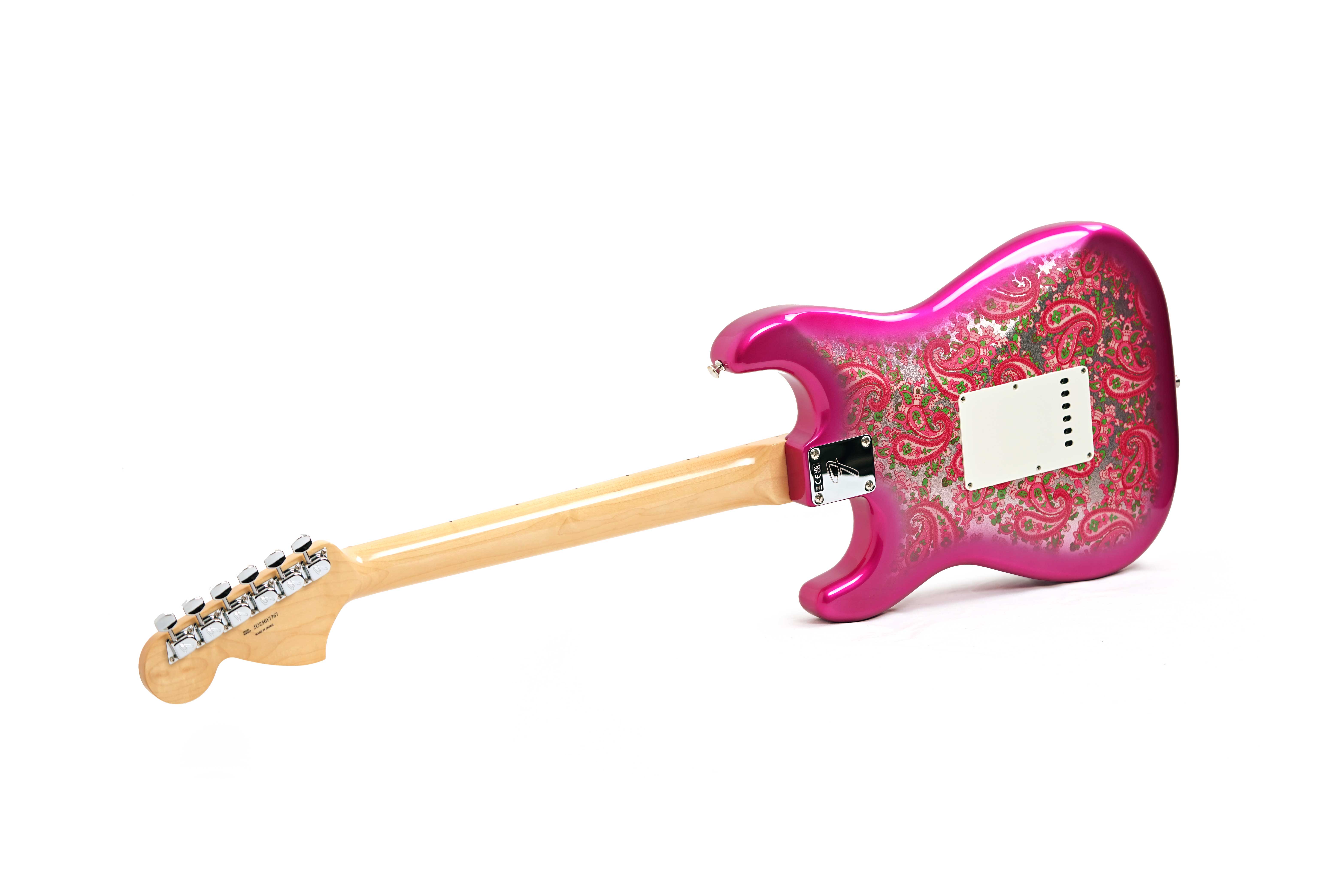 Fender guitarguitar Exclusive Made in Japan Limited Stratocaster Pink Paisley Maple Fingerboard