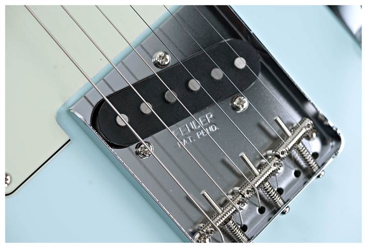 Fender Made in Japan Traditional 60s Telecaster Sonic Blue Rosewood Fingerboard guitarguitar Exclusive Fender Made in Japan Traditional 60s Telecaster Sonic Blue Rosewood Fingerboard guitarguitar Exclusive