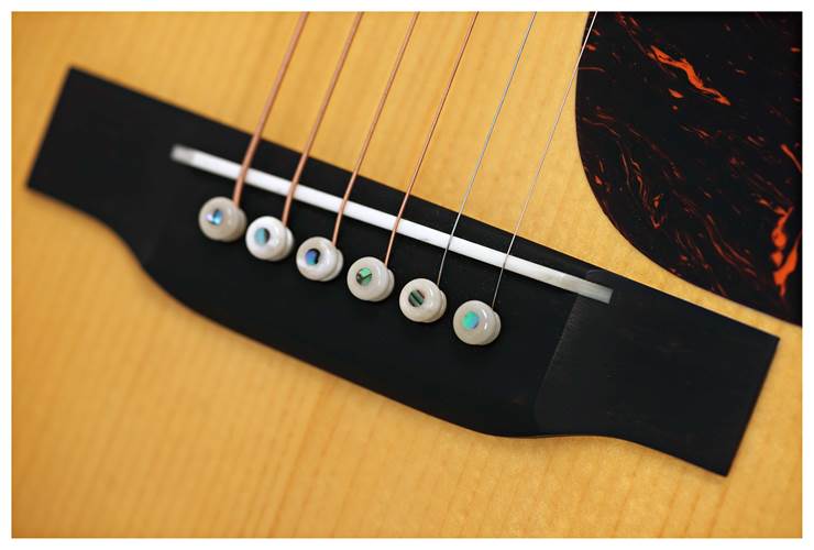 Martin 000-42 EC 30th Anniversary Eric Clapton Hand Signed #M2966528 Martin 000-42 EC 30th Anniversary Eric Clapton Hand Signed #M2966528