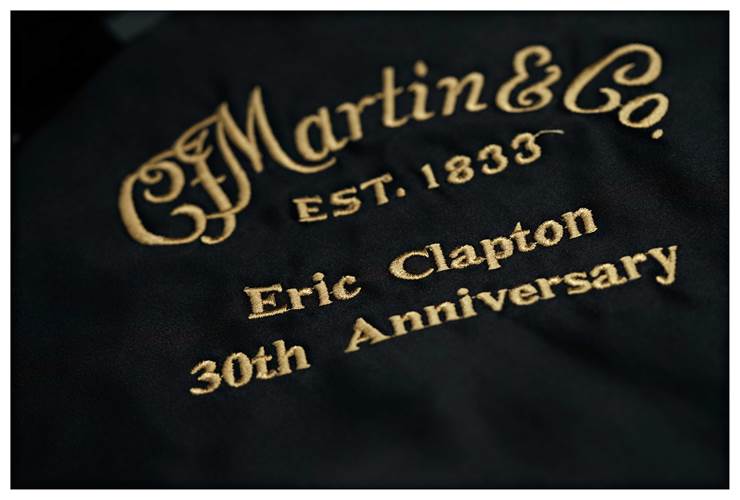Martin 000-42 EC 30th Anniversary Eric Clapton Hand Signed #M2966528 Martin 000-42 EC 30th Anniversary Eric Clapton Hand Signed #M2966528