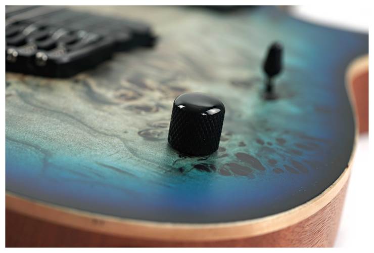 Mayones Duvell Elite VF 7 Eye Poplar 3A Trans Grey Blue Burst #DF2408819 Mayones Duvell Elite VF 7 Eye Poplar 3A Trans Grey Blue Burst #DF2408819