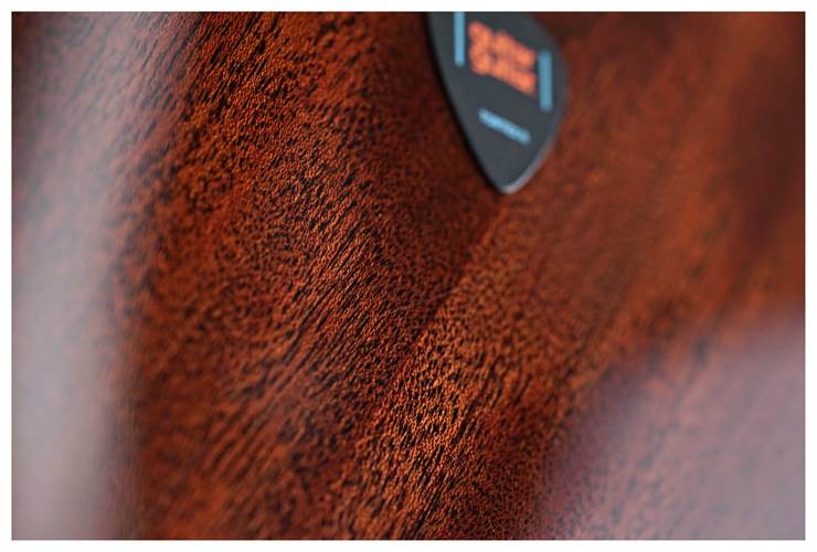 Martin 000 E Retro Plus Mahogany (Ex-Demo) #2933947 Martin 000 E Retro Plus Mahogany (Ex-Demo) #2933947
