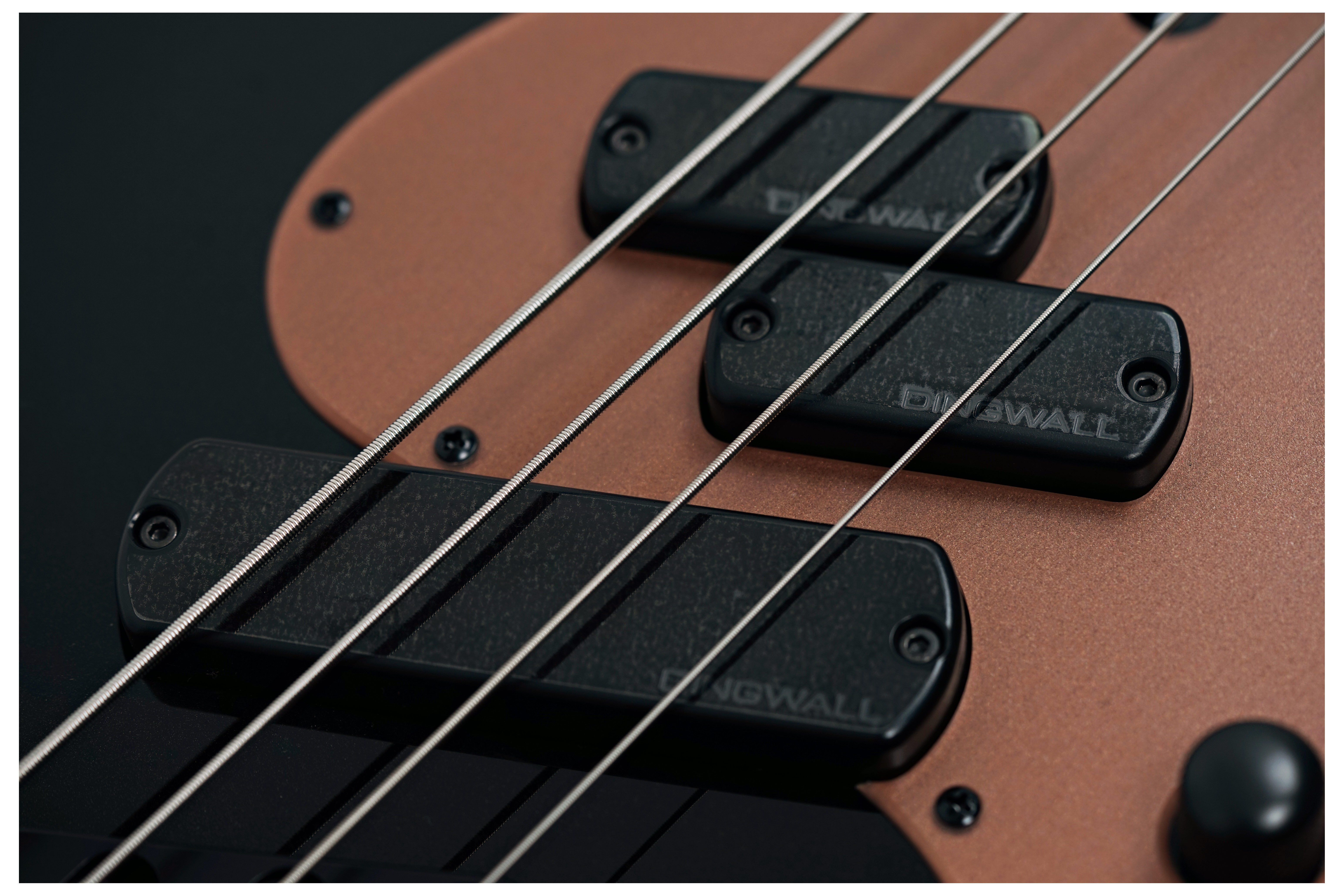 Dingwall SP1 4-String Gloss Metallic Black #IE251109346